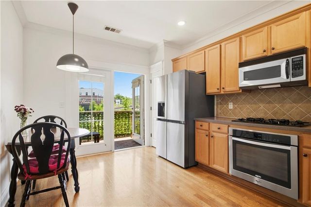 655 Mead Street SE 11, Atlanta, GA 30312