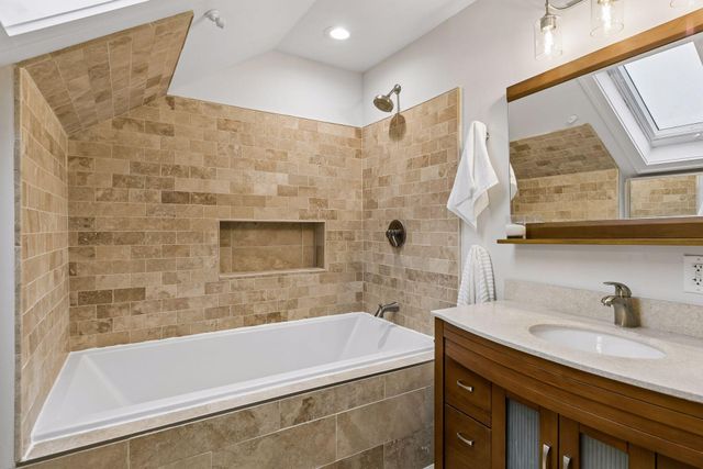 363 Macalester Street, Saint Paul, MN 55105