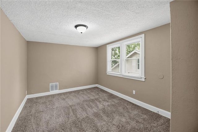 7231 Bales Avenue, Kansas City, MO 64132