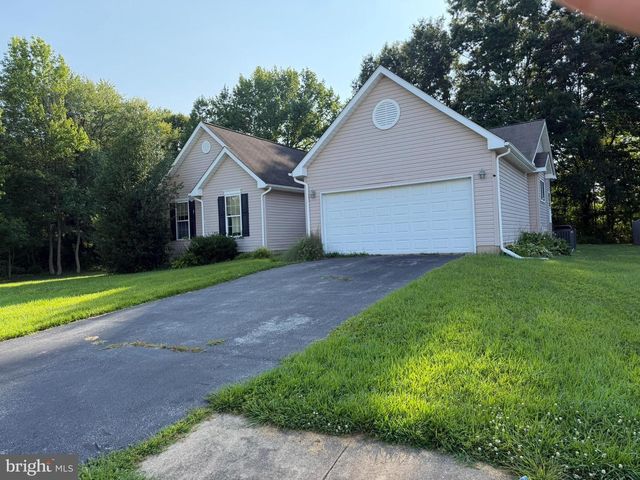 128 WILLAMETTE DR, Bear, DE 19701