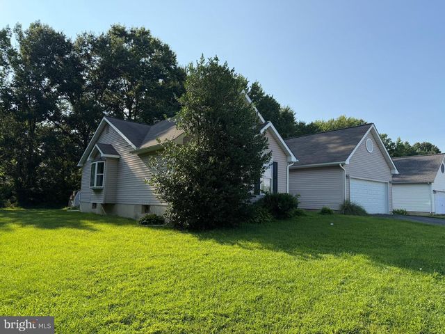 128 WILLAMETTE DR, Bear, DE 19701