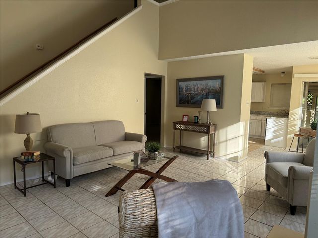 2039 Greencourt Drive, Missouri City, TX 77489