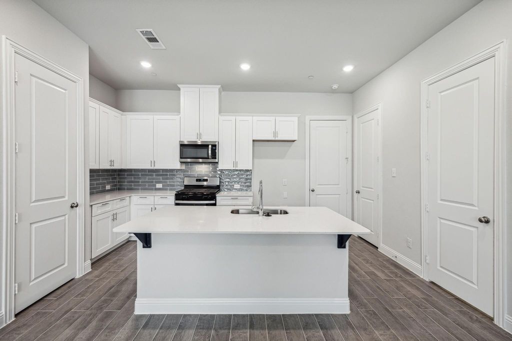 4104 Kearsage Drive, Frisco, TX 75034