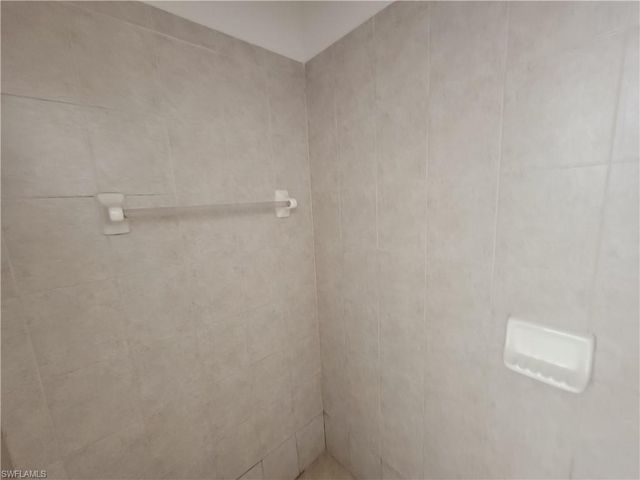 2913 Tuscan DR 203, Cape Coral, FL 33909