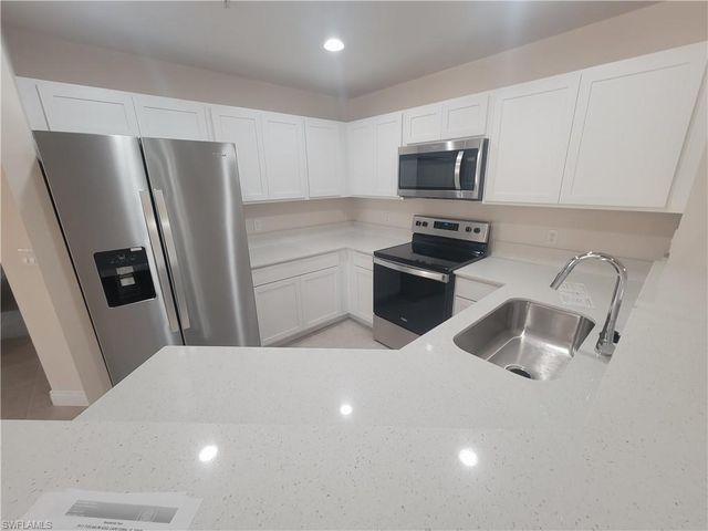 2913 Tuscan DR 203, Cape Coral, FL 33909