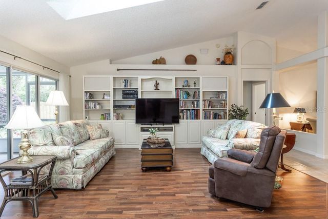 5 WHETSTONE LANE, Palm Coast, FL 32164