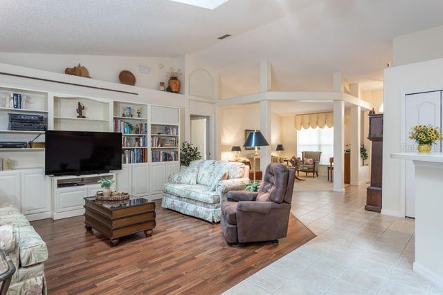 5 WHETSTONE LANE, Palm Coast, FL 32164