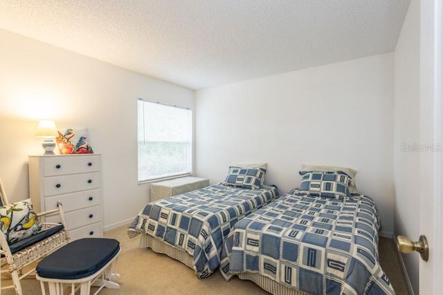 5 WHETSTONE LANE, Palm Coast, FL 32164