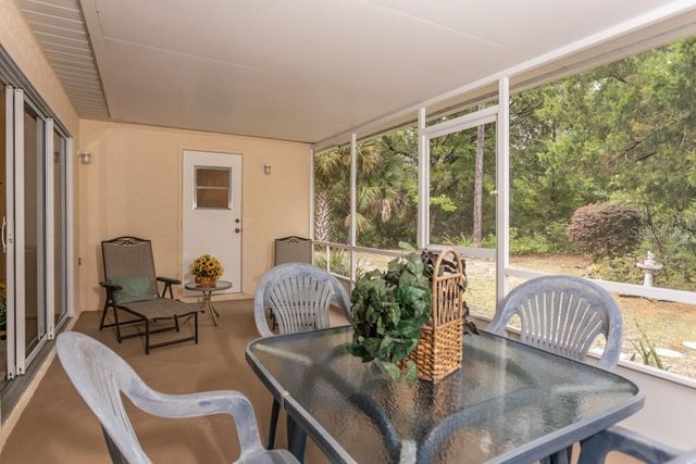 5 WHETSTONE LANE, Palm Coast, FL 32164