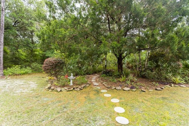 5 WHETSTONE LANE, Palm Coast, FL 32164