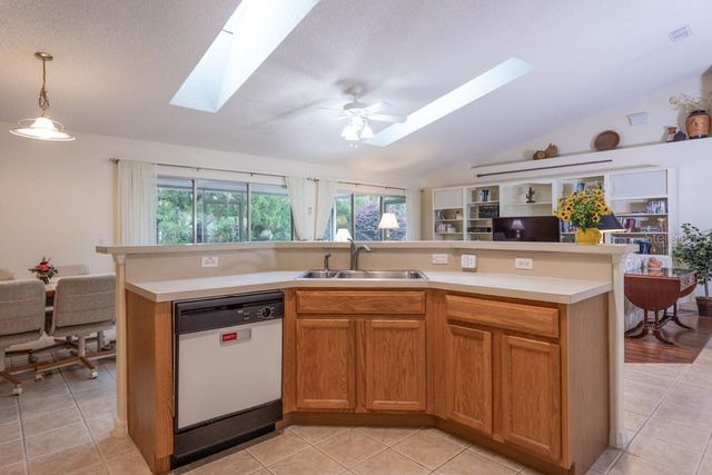 5 WHETSTONE LANE, Palm Coast, FL 32164