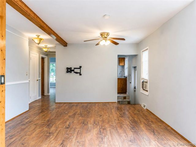4855 Hatchery Road, Waterford, MI 48329
