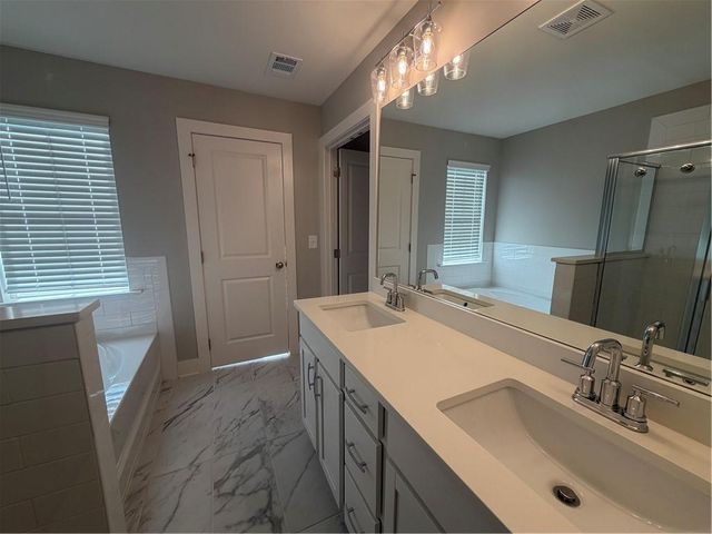 2486 Honey Way, Conyers, GA 30013