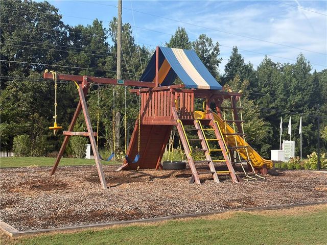 2486 Honey Way, Conyers, GA 30013