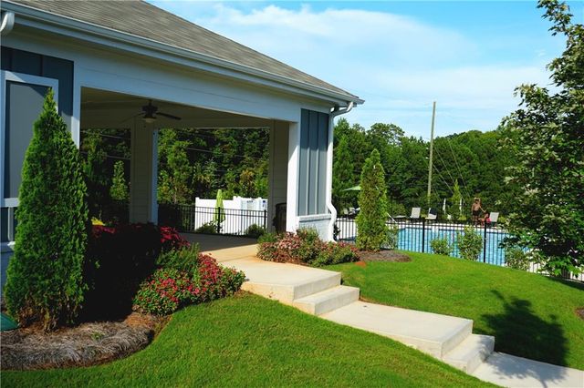 2486 Honey Way, Conyers, GA 30013