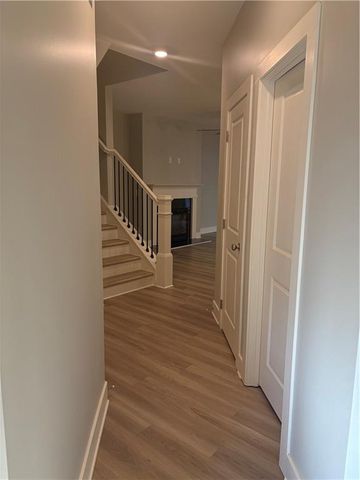 2486 Honey Way, Conyers, GA 30013