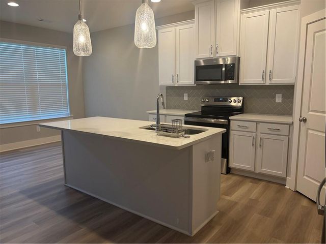 2486 Honey Way, Conyers, GA 30013