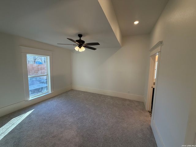 1324 Dawson, San Antonio, TX 78202