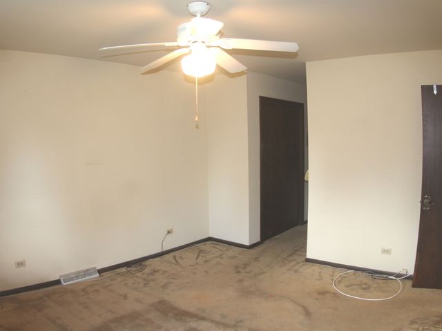 26509 S Woodlawn Avenue, Crete, IL 60417