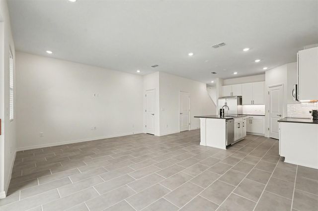 31799 KESTREL CALLING DRIVE, San Antonio, FL 33576