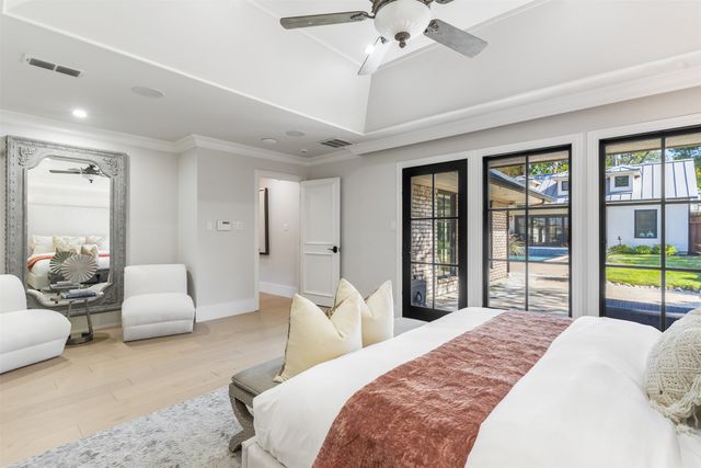 3922 Inwood Road, Dallas, TX 75209