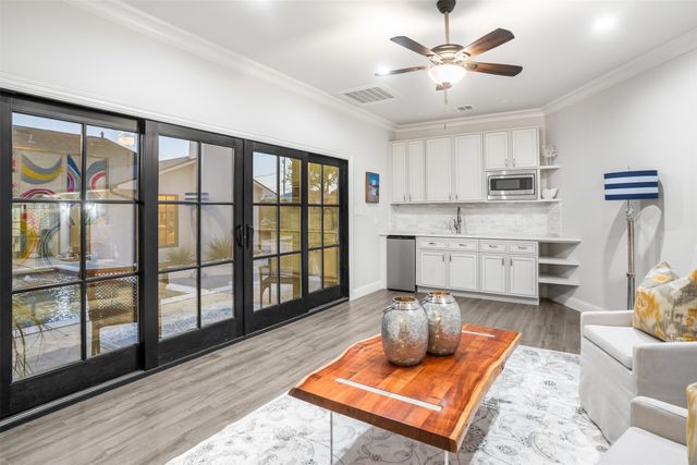 3922 Inwood Road, Dallas, TX 75209