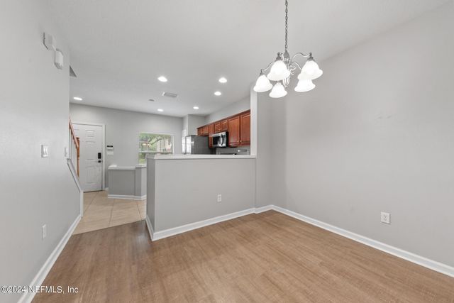 8159 SUMMERSIDE Circle, Jacksonville, FL 32256