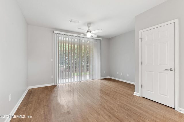 8159 SUMMERSIDE Circle, Jacksonville, FL 32256