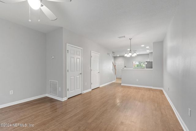 8159 SUMMERSIDE Circle, Jacksonville, FL 32256