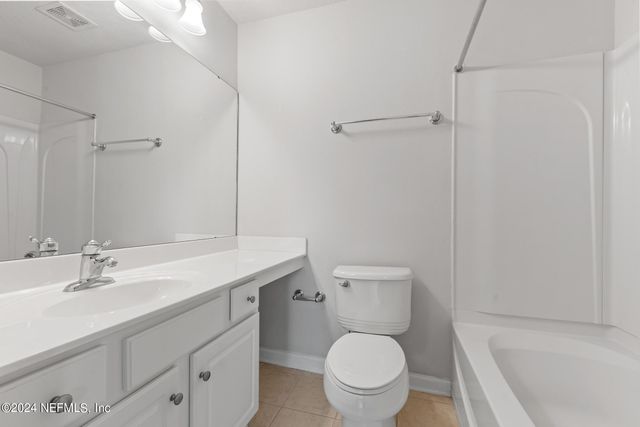 8159 SUMMERSIDE Circle, Jacksonville, FL 32256
