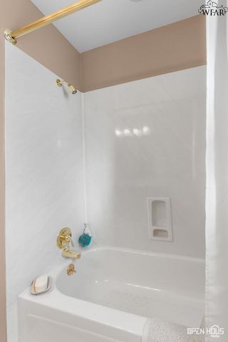 3015 LOMBARD DRIVE, Wichita Falls, TX 76309