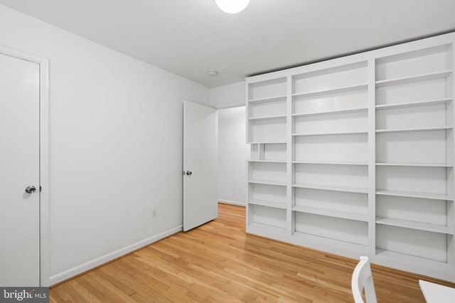 7514 NEVIS RD, Bethesda, MD 20817