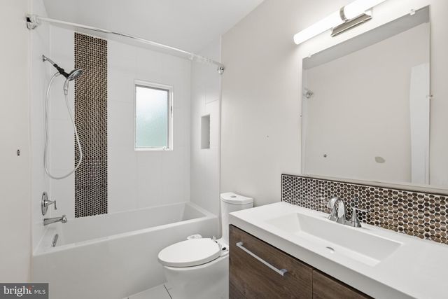 7514 NEVIS RD, Bethesda, MD 20817