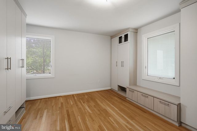 7514 NEVIS RD, Bethesda, MD 20817