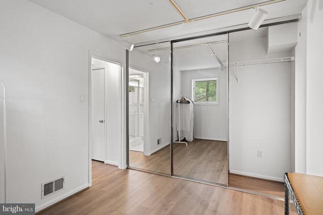 7514 NEVIS RD, Bethesda, MD 20817