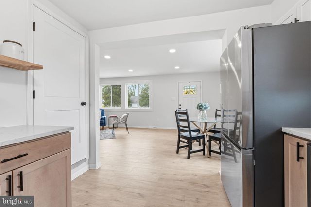 369 DEB LN, Warminster, PA 18974