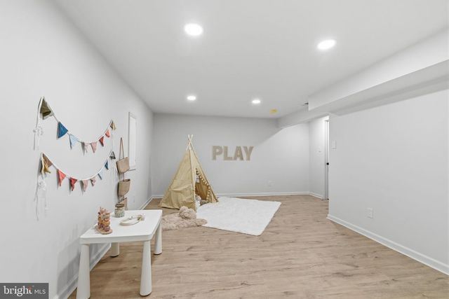 369 DEB LN, Warminster, PA 18974