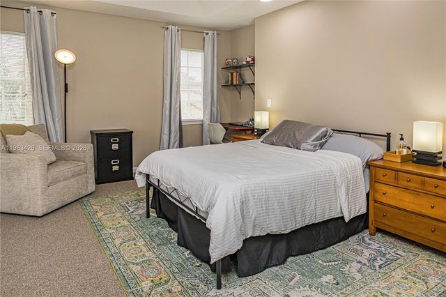 1651 Hawthorne Pl, Wellington, FL 33414