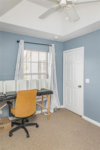 1651 Hawthorne Pl, Wellington, FL 33414