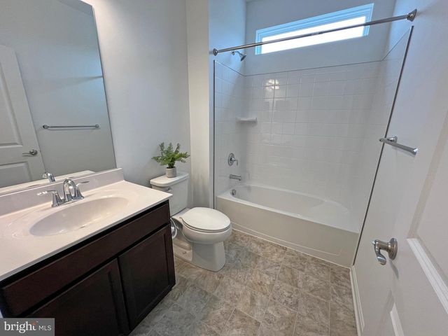 114 AUSTRIAN PINE CT, Middletown, DE 19709