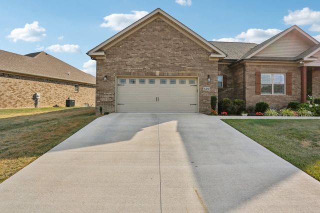 5312 Amber Creek Ln, Bowling Green, KY 42101