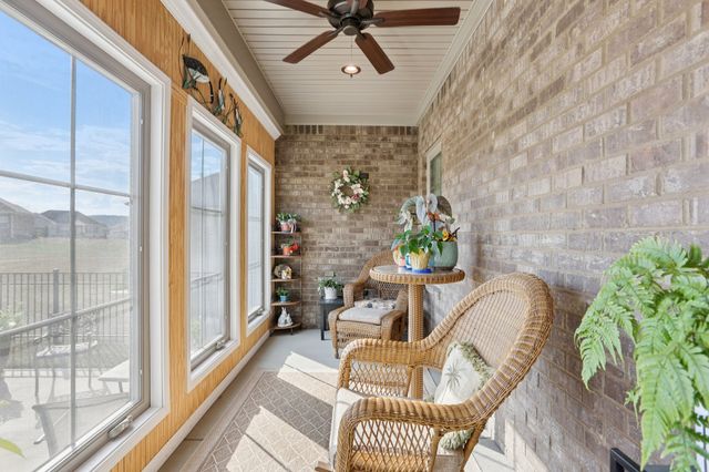 5312 Amber Creek Ln, Bowling Green, KY 42101