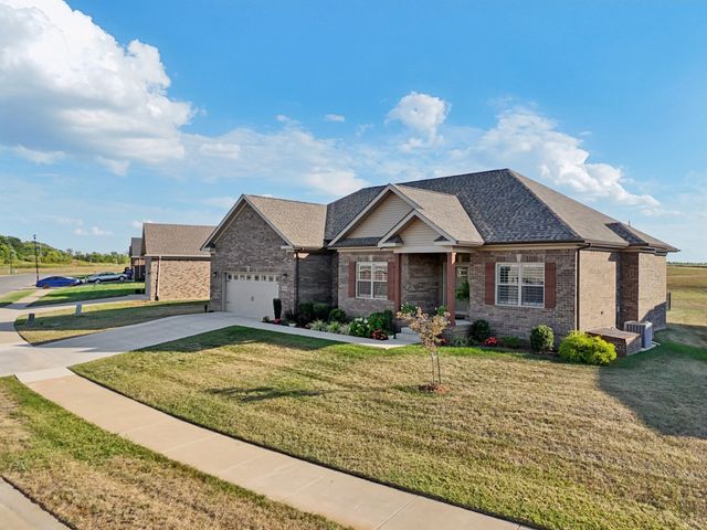 5312 Amber Creek Ln, Bowling Green, KY 42101