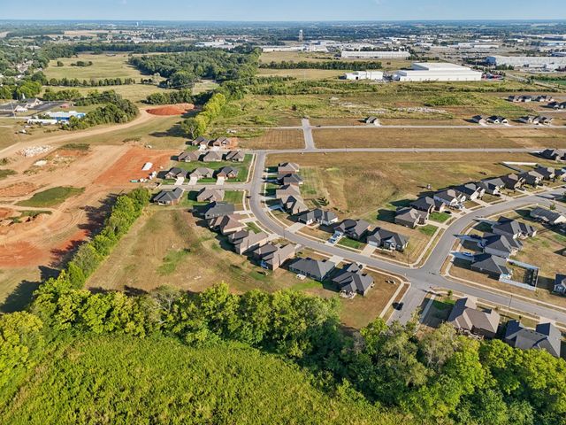 5312 Amber Creek Ln, Bowling Green, KY 42101