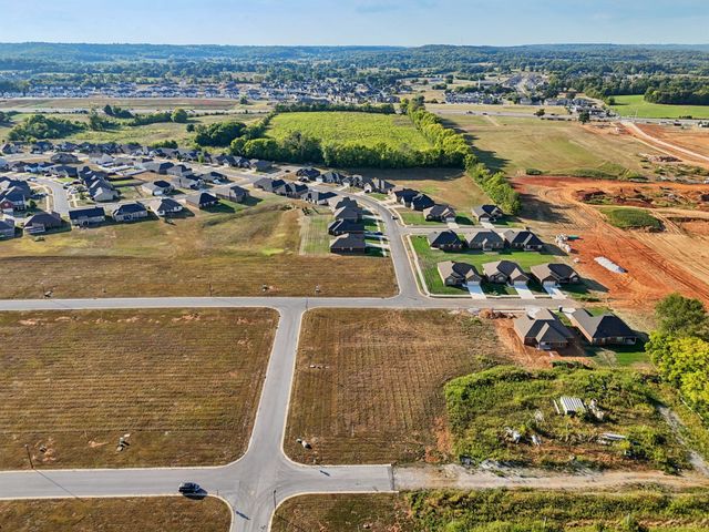 5312 Amber Creek Ln, Bowling Green, KY 42101