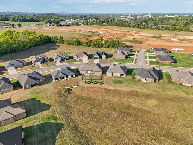 5312 Amber Creek Ln, Bowling Green, KY 42101