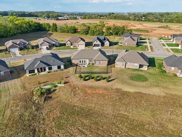 5312 Amber Creek Ln, Bowling Green, KY 42101
