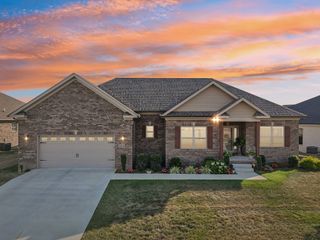 5312 Amber Creek Ln, Bowling Green, KY 42101
