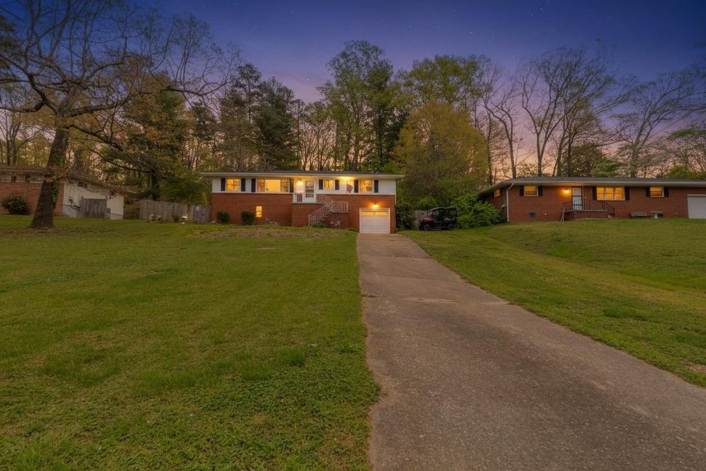 932 Marion Street, Rossville, GA 30741