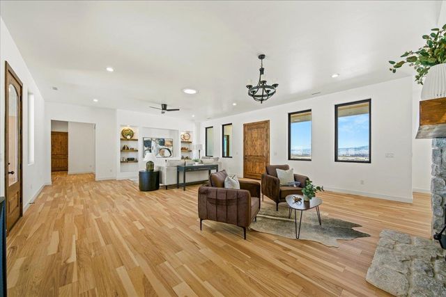 14447 5950 Road, Montrose, CO 81403